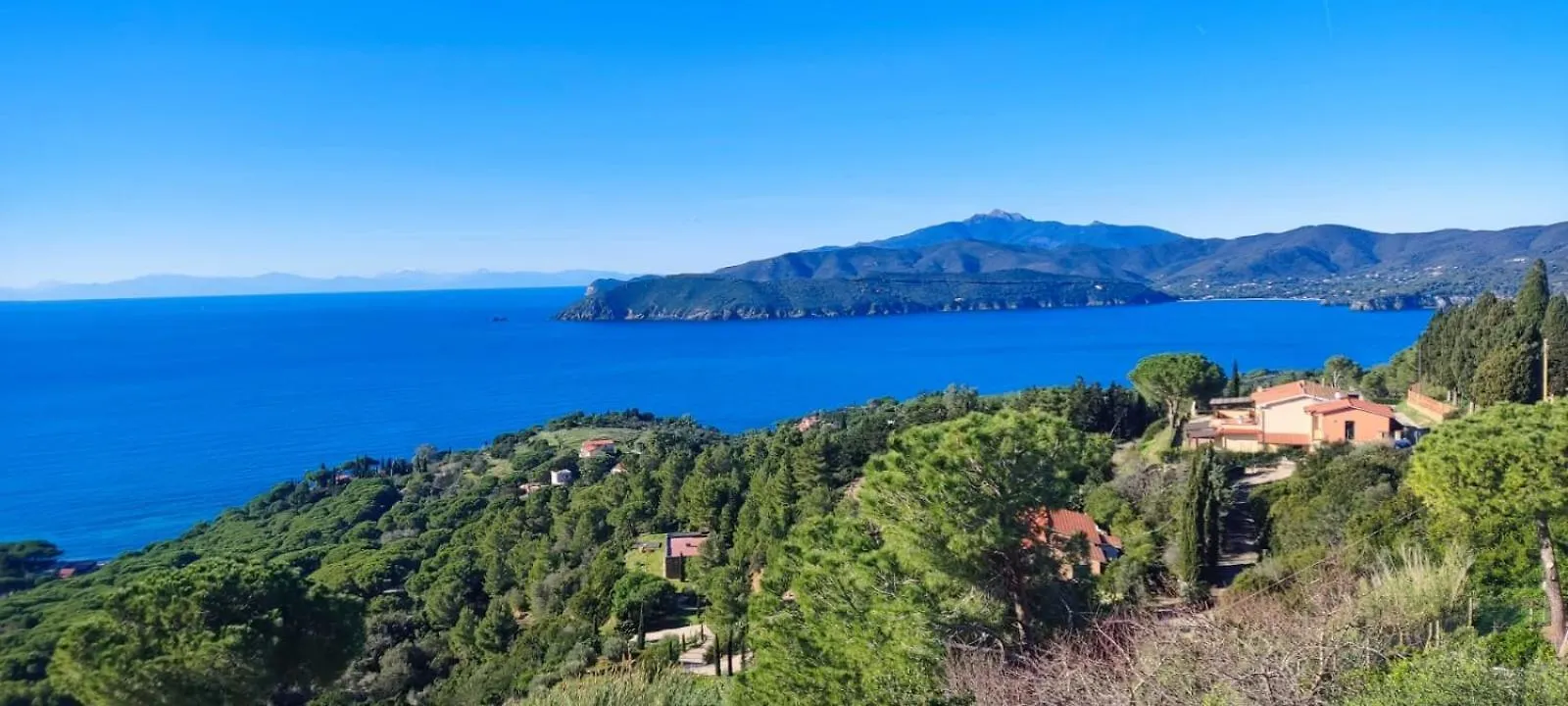 Casa Luna Capoliveri  Italy